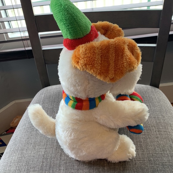 Carlton Cards Animatronic Dog - It’s Beginning To Look A Lot Like Christmas - Picture 5 of 7